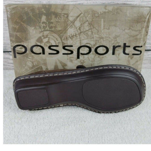 Passport Brown Suede Mules/Slip Ons NEW Great-031 - Picture 3 of 3